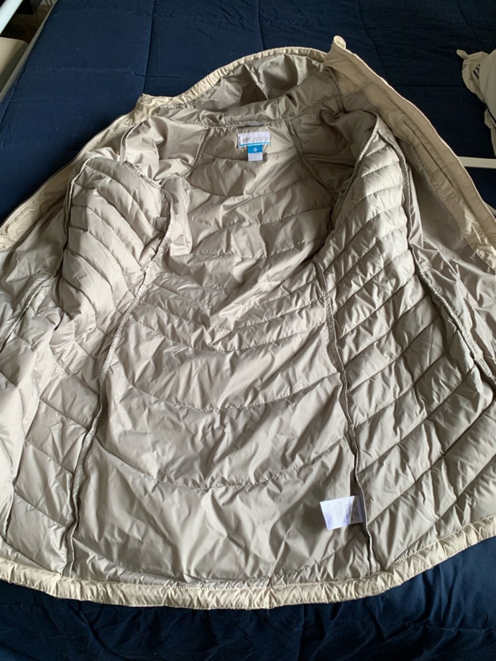 Columbia Women's Light Cream Long Puffer Hooded Coat  Jacket Size Large - Picture 6 of 8